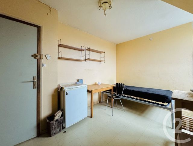 Appartement Chambre à vendre - 1 pièce - 10.79 m2 - STRASBOURG - 67 - ALSACE - Century 21 Etoile