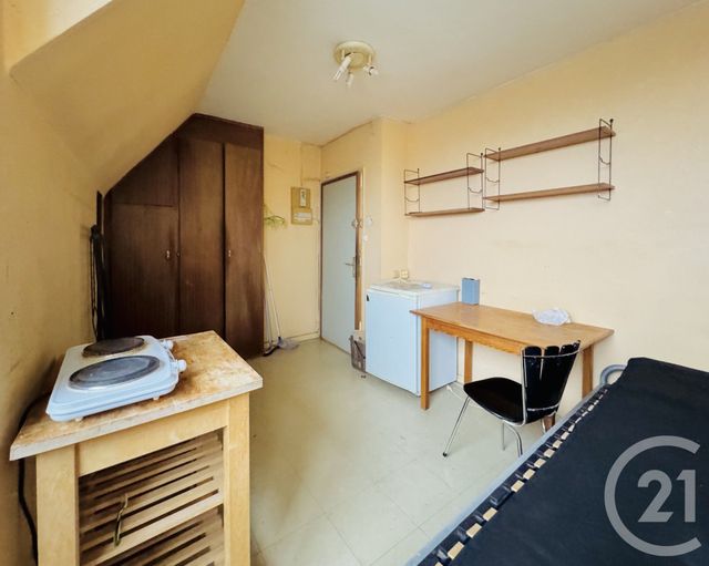 Appartement Chambre à vendre - 1 pièce - 10.79 m2 - STRASBOURG - 67 - ALSACE - Century 21 Etoile