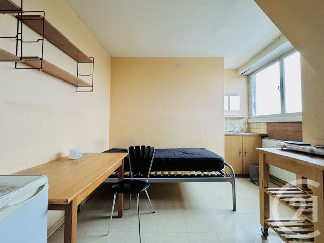 Appartement Chambre à vendre - 1 pièce - 10.79 m2 - STRASBOURG - 67 - ALSACE - Century 21 Etoile