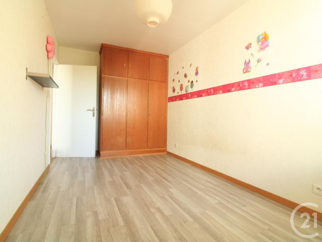 Appartement F3 à vendre - 3 pièces - 68.65 m2 - STRASBOURG - 67 - ALSACE - Century 21 Etoile Appartement F3 à vendre - 3 pièces - 68.65 m2 - STRASBOURG - 67 - ALSACE - Century 21 Etoile