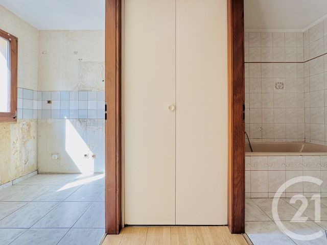 Appartement F2 à vendre - 2 pièces - 40.56 m2 - STRASBOURG - 67 - ALSACE - Century 21 Etoile