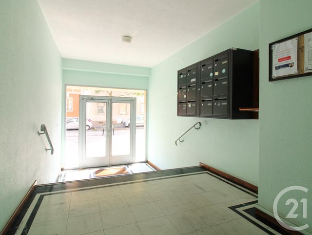 Afficher la photo en grand Appartement à vendre - 3 pièces - 55.16 m2 - STRASBOURG - 67 - ALSACE - Century 21 Etoile