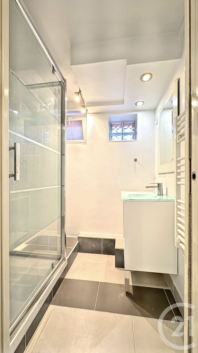 Appartement Local à vendre - 2 pièces - 44.0 m2 - STRASBOURG - 67 - ALSACE - Century 21 Etoile
