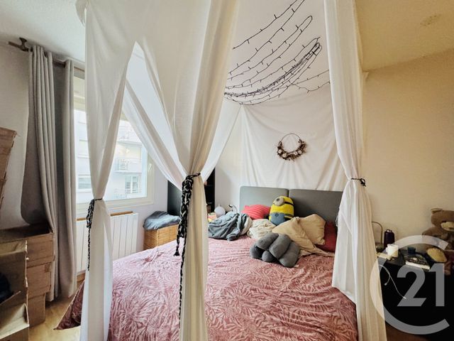 Afficher la photo en grand Appartement F2 à vendre - 2 pièces - 50.0 m2 - STRASBOURG - 67 - ALSACE - Century 21 Etoile