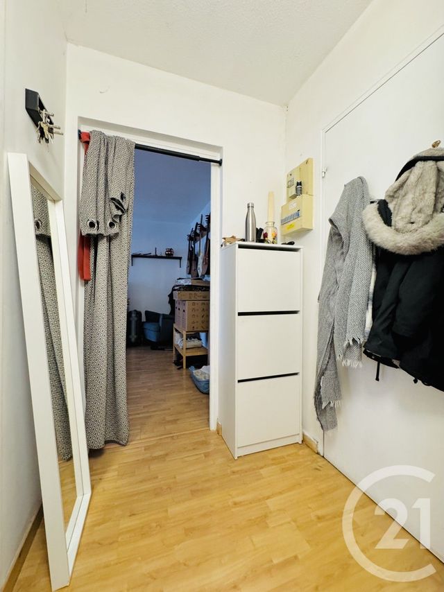 Afficher la photo en grand Appartement F2 à vendre - 2 pièces - 50.0 m2 - STRASBOURG - 67 - ALSACE - Century 21 Etoile