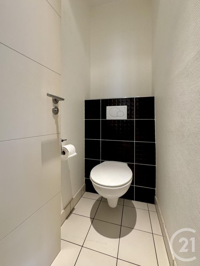 Afficher la photo en grand Appartement à vendre - 3 pièces - 68.5 m2 - STRASBOURG - 67 - ALSACE - Century 21 Etoile