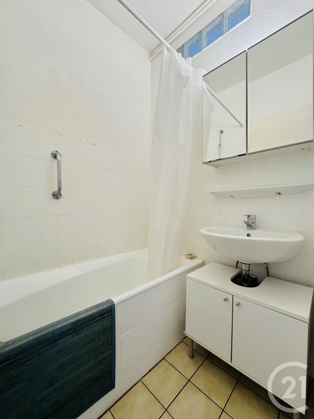 Appartement F3 à vendre - 2 pièces - 46.93 m2 - STRASBOURG - 67 - ALSACE - Century 21 Etoile