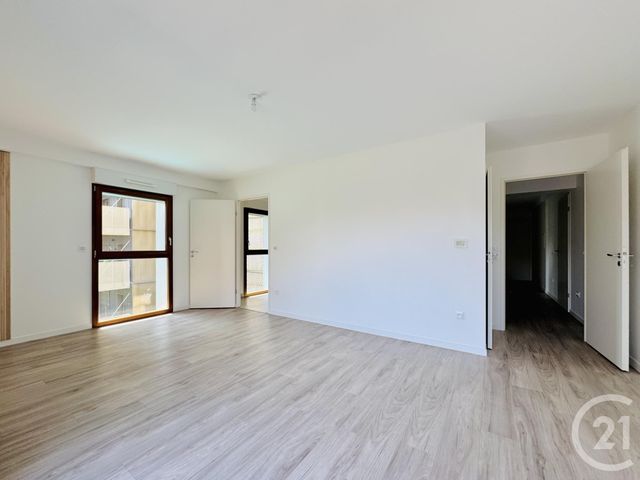 Afficher la photo en grand Appartement à vendre - 3 pièces - 69.0 m2 - STRASBOURG - 67 - ALSACE - Century 21 Etoile