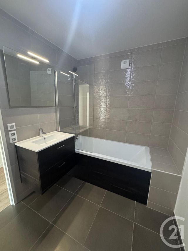 Afficher la photo en grand Appartement à vendre - 3 pièces - 69.0 m2 - STRASBOURG - 67 - ALSACE - Century 21 Etoile