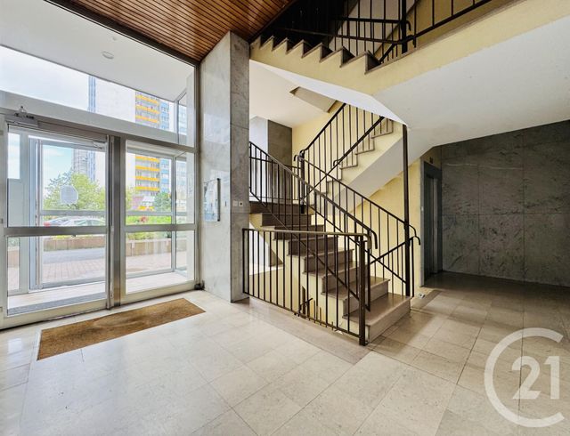 Appartement Chambre à vendre - 1 pièce - 14.14 m2 - STRASBOURG - 67 - ALSACE - Century 21 Etoile