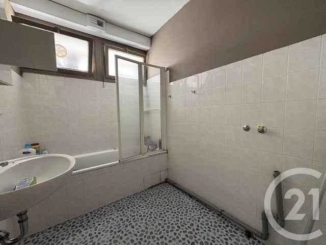 Appartement F3/f4 à vendre - 3 pièces - 95.56 m2 - STRASBOURG - 67 - ALSACE - Century 21 Etoile