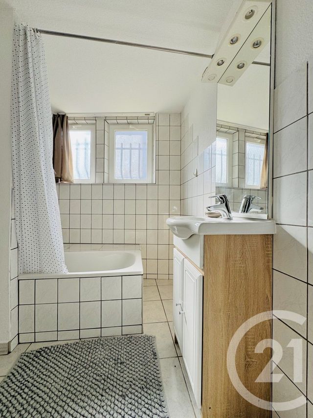 Appartement F1 à vendre - 1 pièce - 30.36 m2 - STRASBOURG - 67 - ALSACE - Century 21 Etoile