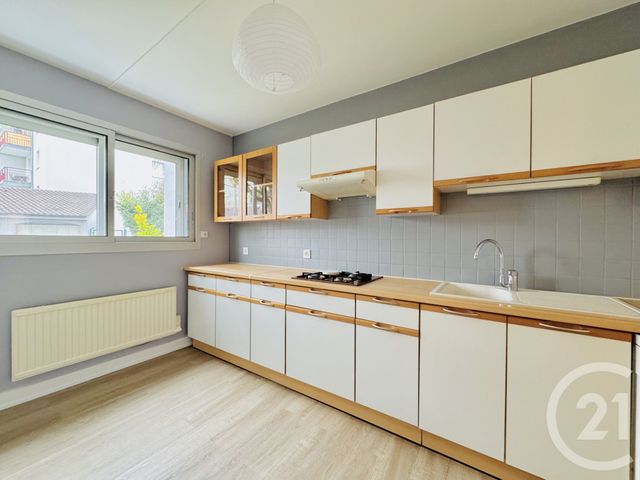 Appartement F3 à vendre - 3 pièces - 74.35 m2 - STRASBOURG - 67 - ALSACE - Century 21 Etoile