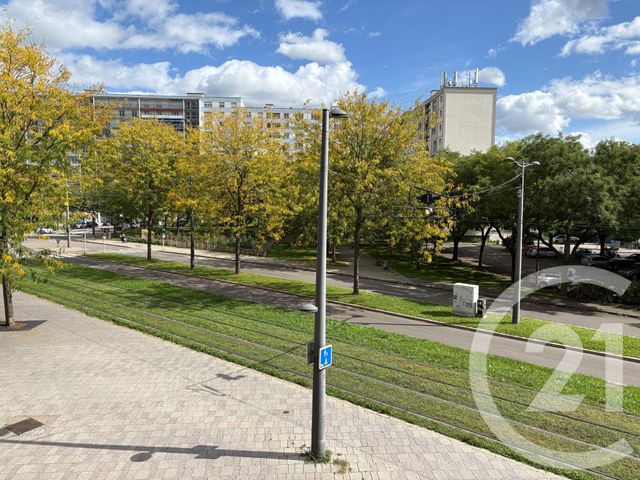 Appartement Chambre à vendre - 1 pièce - 14.9 m2 - STRASBOURG - 67 - ALSACE - Century 21 Etoile