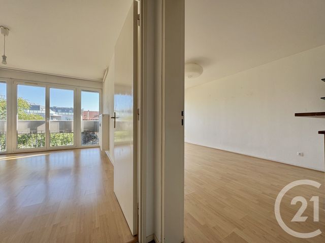 Afficher la photo en grand Appartement F2 à vendre - 2 pièces - 50.48 m2 - STRASBOURG - 67 - ALSACE - Century 21 Etoile