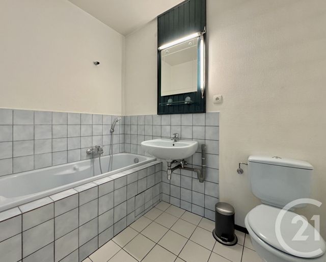 Afficher la photo en grand Appartement F2 à vendre - 2 pièces - 50.48 m2 - STRASBOURG - 67 - ALSACE - Century 21 Etoile