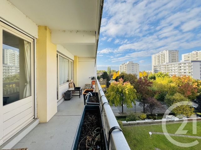 Afficher la photo en grand Appartement F2 à vendre - 2 pièces - 44.46 m2 - STRASBOURG - 67 - ALSACE - Century 21 Etoile