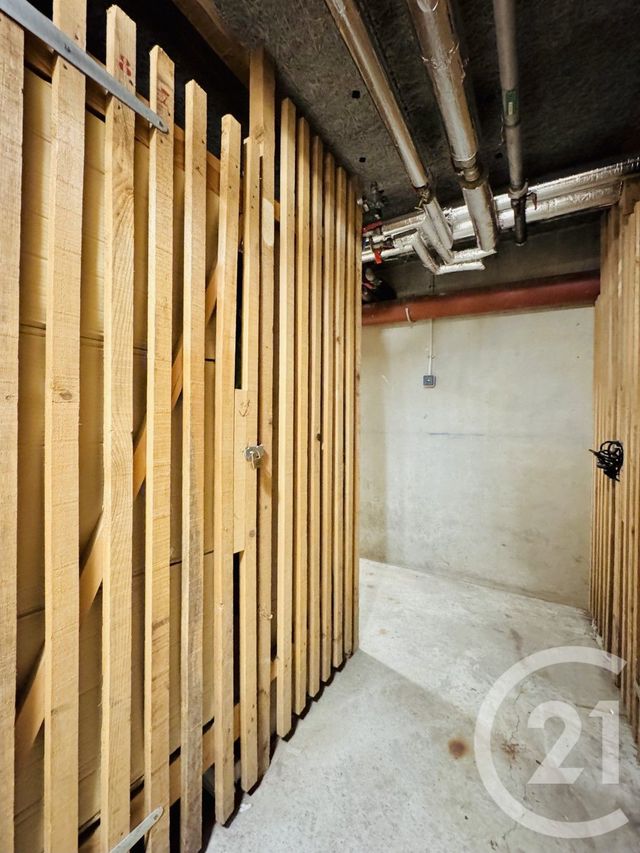 Afficher la photo en grand Appartement F2 à vendre - 2 pièces - 44.46 m2 - STRASBOURG - 67 - ALSACE - Century 21 Etoile