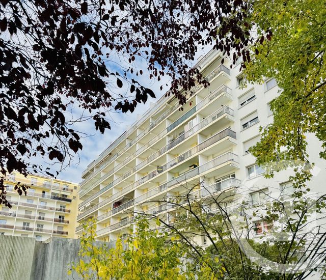 Afficher la photo en grand Appartement F2 à vendre - 2 pièces - 44.46 m2 - STRASBOURG - 67 - ALSACE - Century 21 Etoile