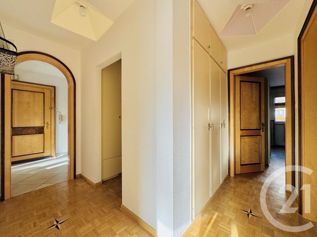 Afficher la photo en grand Appartement à vendre - 4 pièces - 91.31 m2 - STRASBOURG - 67 - ALSACE - Century 21 Etoile