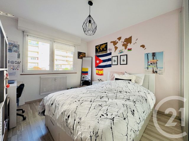 Afficher la photo en grand Appartement à vendre - 4 pièces - 91.31 m2 - STRASBOURG - 67 - ALSACE - Century 21 Etoile