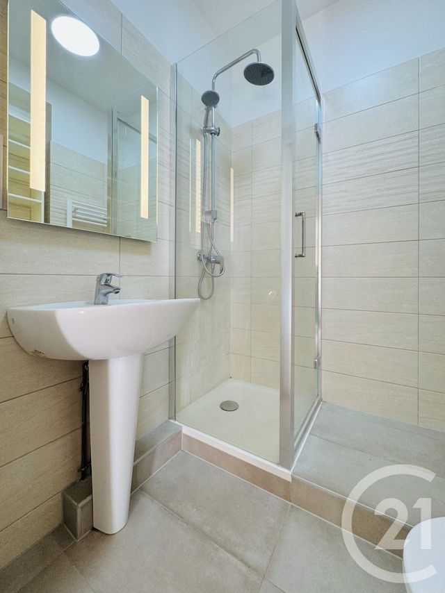 Appartement à vendre - 2 pièces - 45.85 m2 - STRASBOURG - 67 - ALSACE - Century 21 Etoile