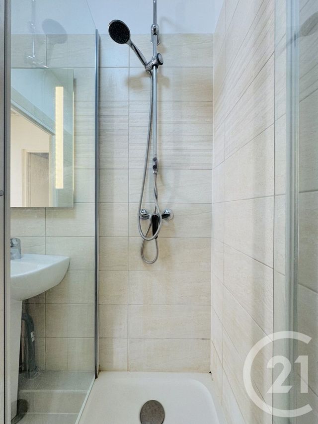 Appartement à vendre - 2 pièces - 45.85 m2 - STRASBOURG - 67 - ALSACE - Century 21 Etoile