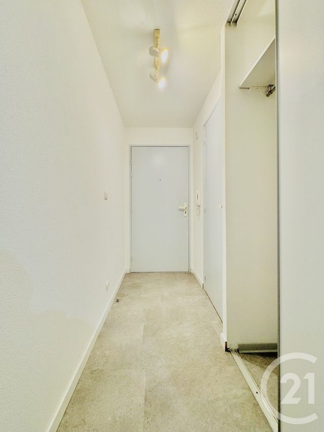 Appartement Studio à vendre - 1 pièce - 21.57 m2 - STRASBOURG - 67 - ALSACE - Century 21 Etoile