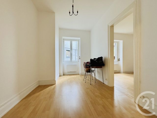 Appartement F2 à vendre - 2 pièces - 42.5 m2 - STRASBOURG - 67 - ALSACE - Century 21 Etoile