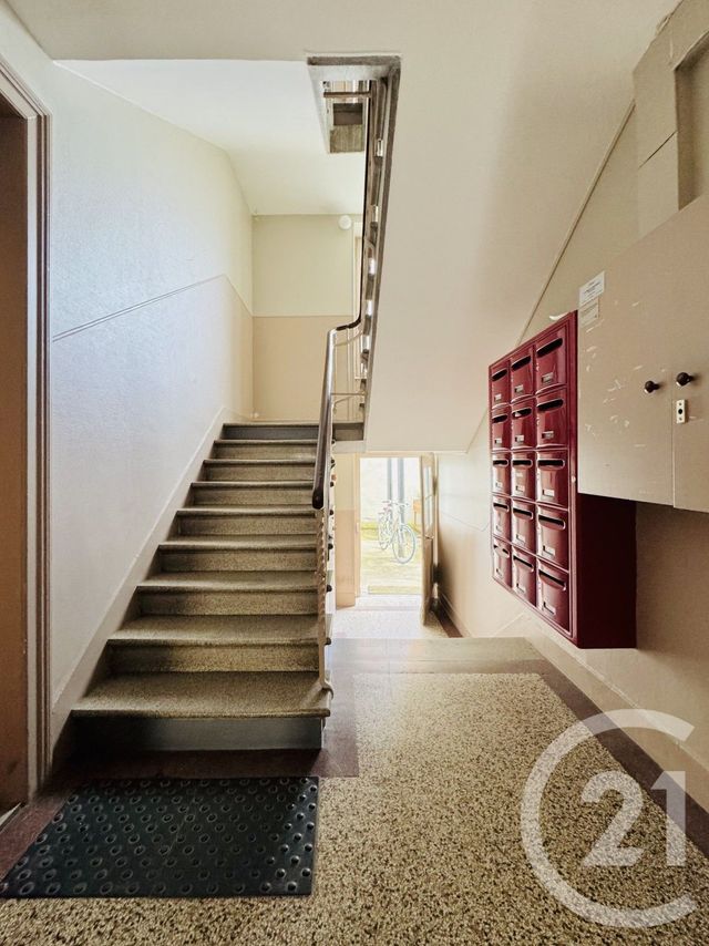 Appartement F2 à vendre - 2 pièces - 42.5 m2 - STRASBOURG - 67 - ALSACE - Century 21 Etoile