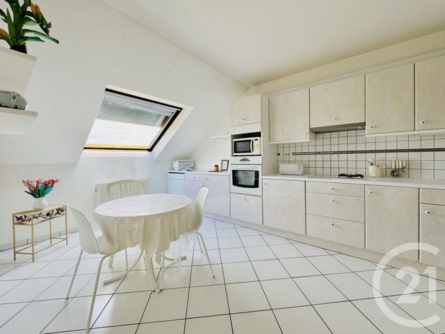 Appartement 4/5 pièces à vendre - 4 pièces - 107.19 m2 - STRASBOURG - 67 - ALSACE - Century 21 Etoile
