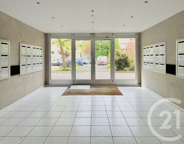 Appartement F4 à vendre - 4 pièces - 69.66 m2 - STRASBOURG - 67 - ALSACE - Century 21 Etoile