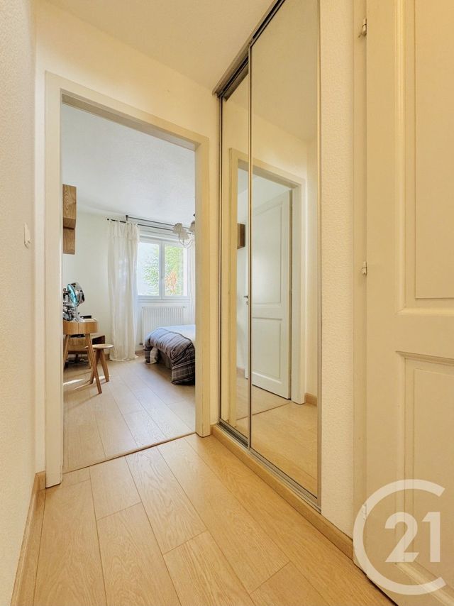 Appartement F2 à vendre - 2 pièces - 42.98 m2 - STRASBOURG - 67 - ALSACE - Century 21 Etoile