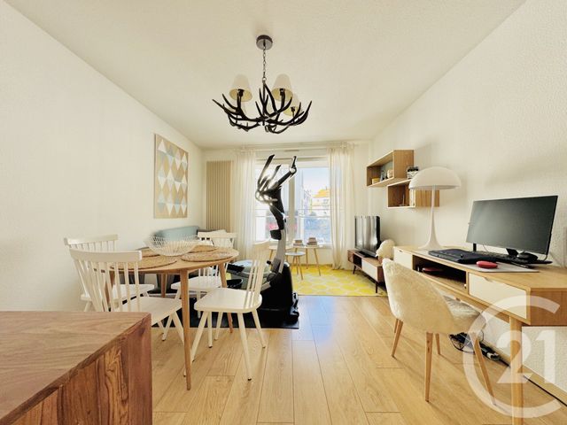 Appartement F2 à vendre - 2 pièces - 42.98 m2 - STRASBOURG - 67 - ALSACE - Century 21 Etoile