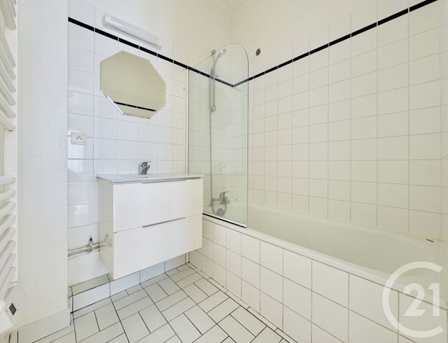 Appartement F2 à vendre - 2 pièces - 42.24 m2 - STRASBOURG - 67 - ALSACE - Century 21 Etoile