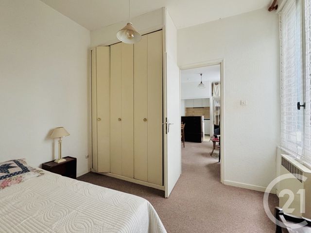 Appartement F2 à vendre - 2 pièces - 29.4 m2 - STRASBOURG - 67 - ALSACE - Century 21 Etoile