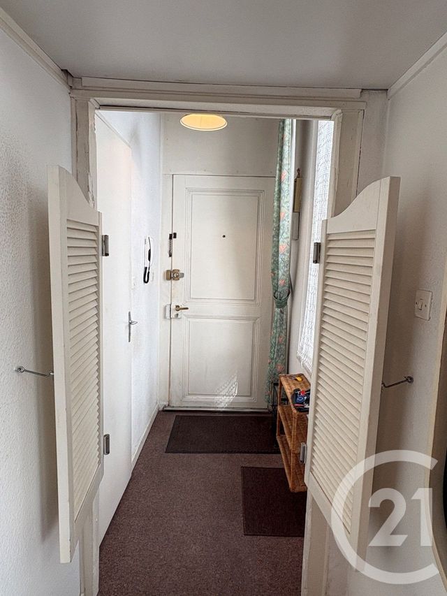 Appartement F2 à vendre - 2 pièces - 29.4 m2 - STRASBOURG - 67 - ALSACE - Century 21 Etoile