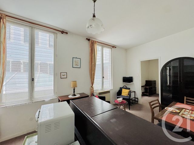 Appartement F2 à vendre - 2 pièces - 29.4 m2 - STRASBOURG - 67 - ALSACE - Century 21 Etoile