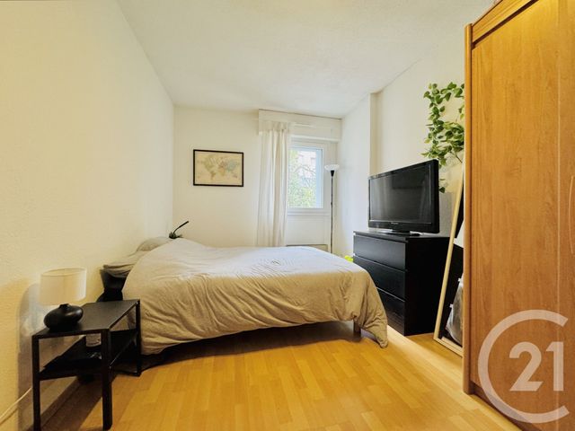 Appartement F2 à vendre - 2 pièces - 43.7 m2 - STRASBOURG - 67 - ALSACE - Century 21 Etoile