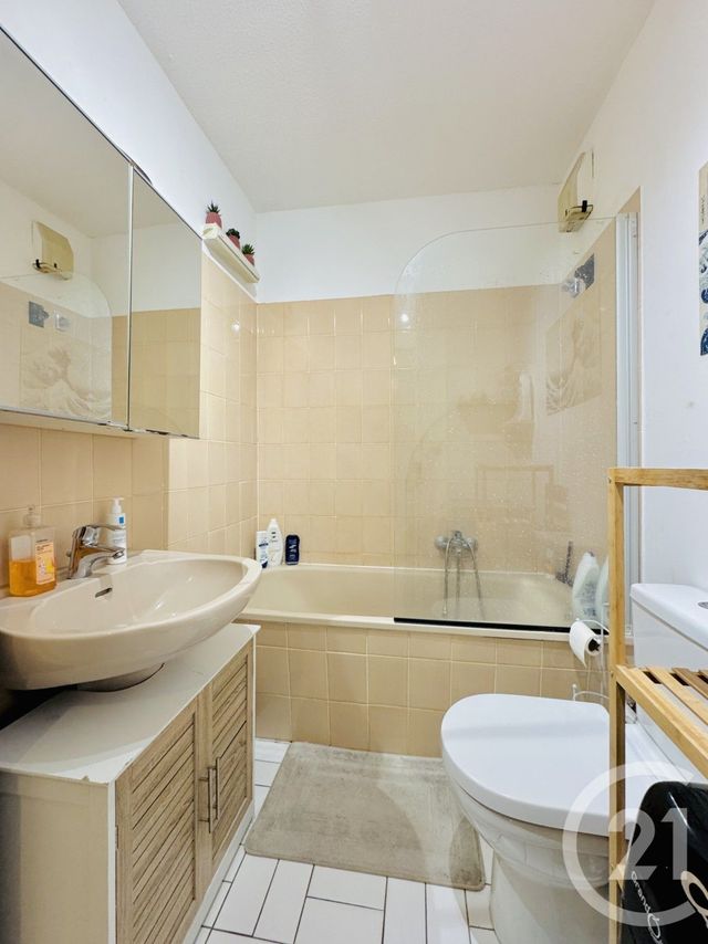 Appartement F2 à vendre - 2 pièces - 43.7 m2 - STRASBOURG - 67 - ALSACE - Century 21 Etoile