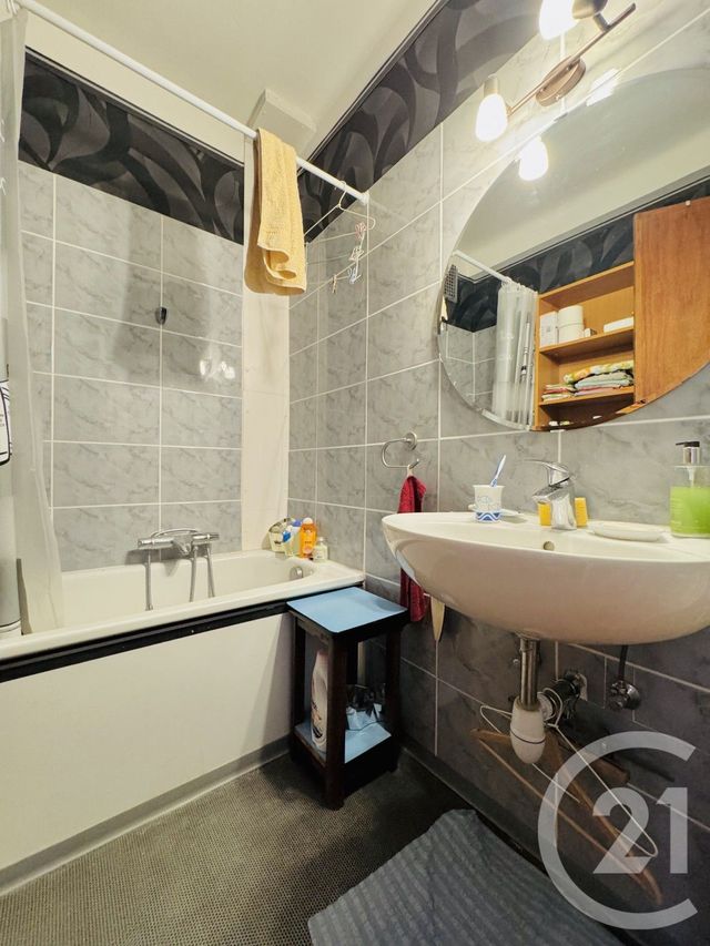Appartement F3-4 à vendre - 4 pièces - 72.79 m2 - STRASBOURG - 67 - ALSACE - Century 21 Etoile