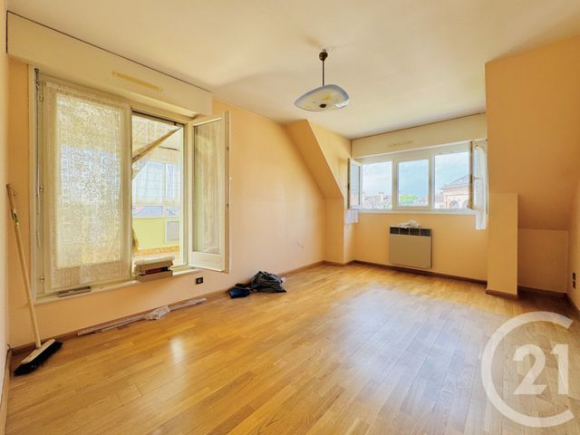 Appartement 4-5p à vendre - 5 pièces - 83.68 m2 - STRASBOURG - 67 - ALSACE - Century 21 Etoile