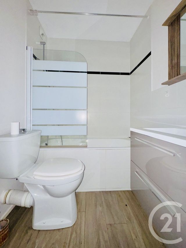 Appartement F2 à vendre - 2 pièces - 41.82 m2 - STRASBOURG - 67 - ALSACE - Century 21 Etoile