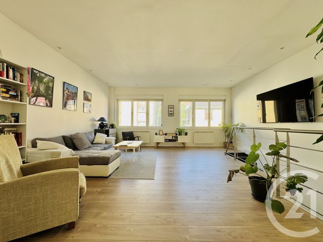 Appartement Loft à vendre - 2 pièces - 88.0 m2 - STRASBOURG - 67 - ALSACE - Century 21 Etoile