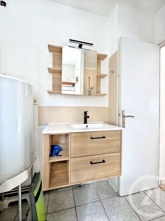 Appartement F2 à vendre - 2 pièces - 32.35 m2 - STRASBOURG - 67 - ALSACE - Century 21 Etoile